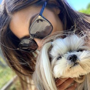 Meet your Posher, Charleen